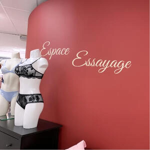 300 m2 de lingerie de grandes marques (1)